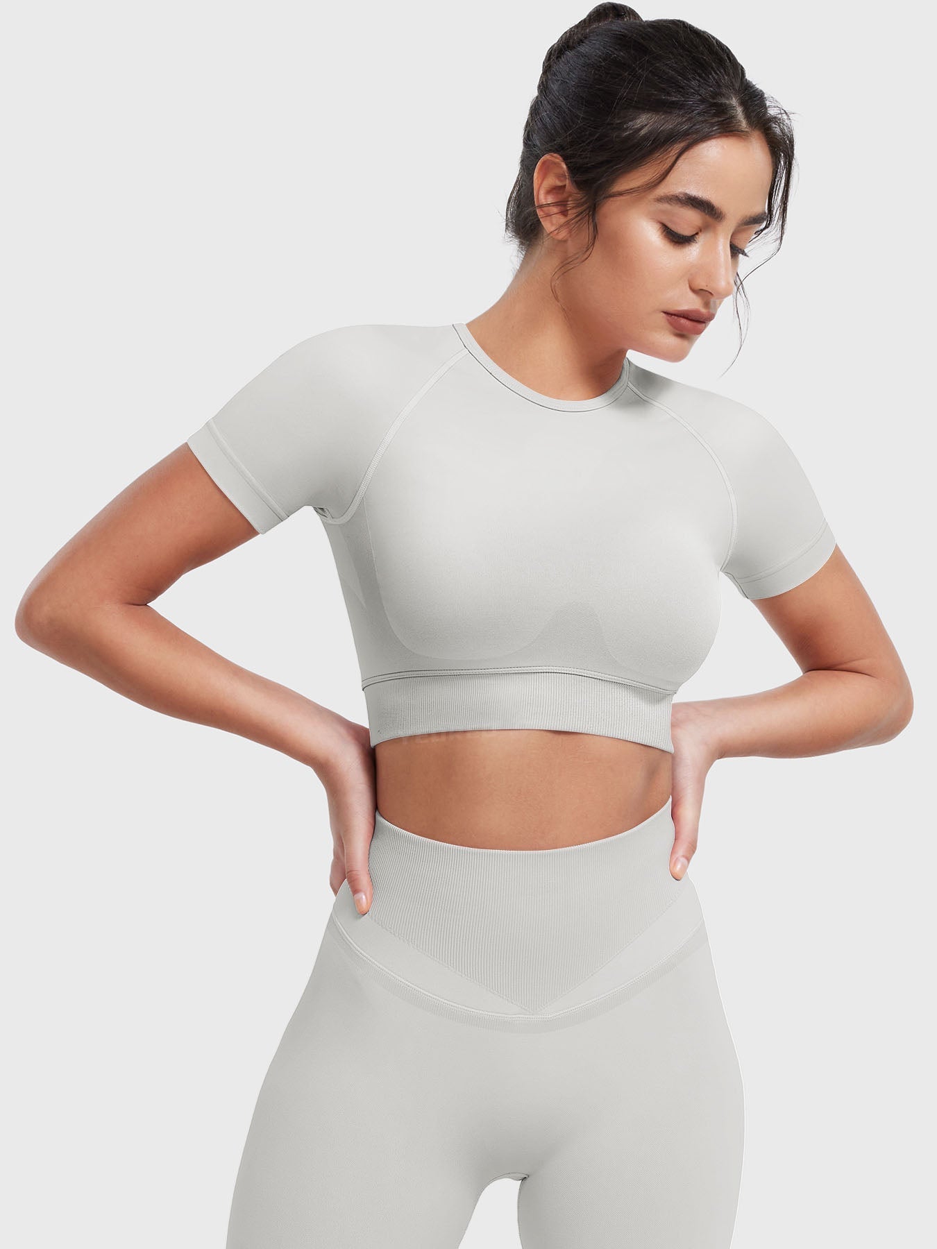 Yeoreo Caliyta Impact Crop Top