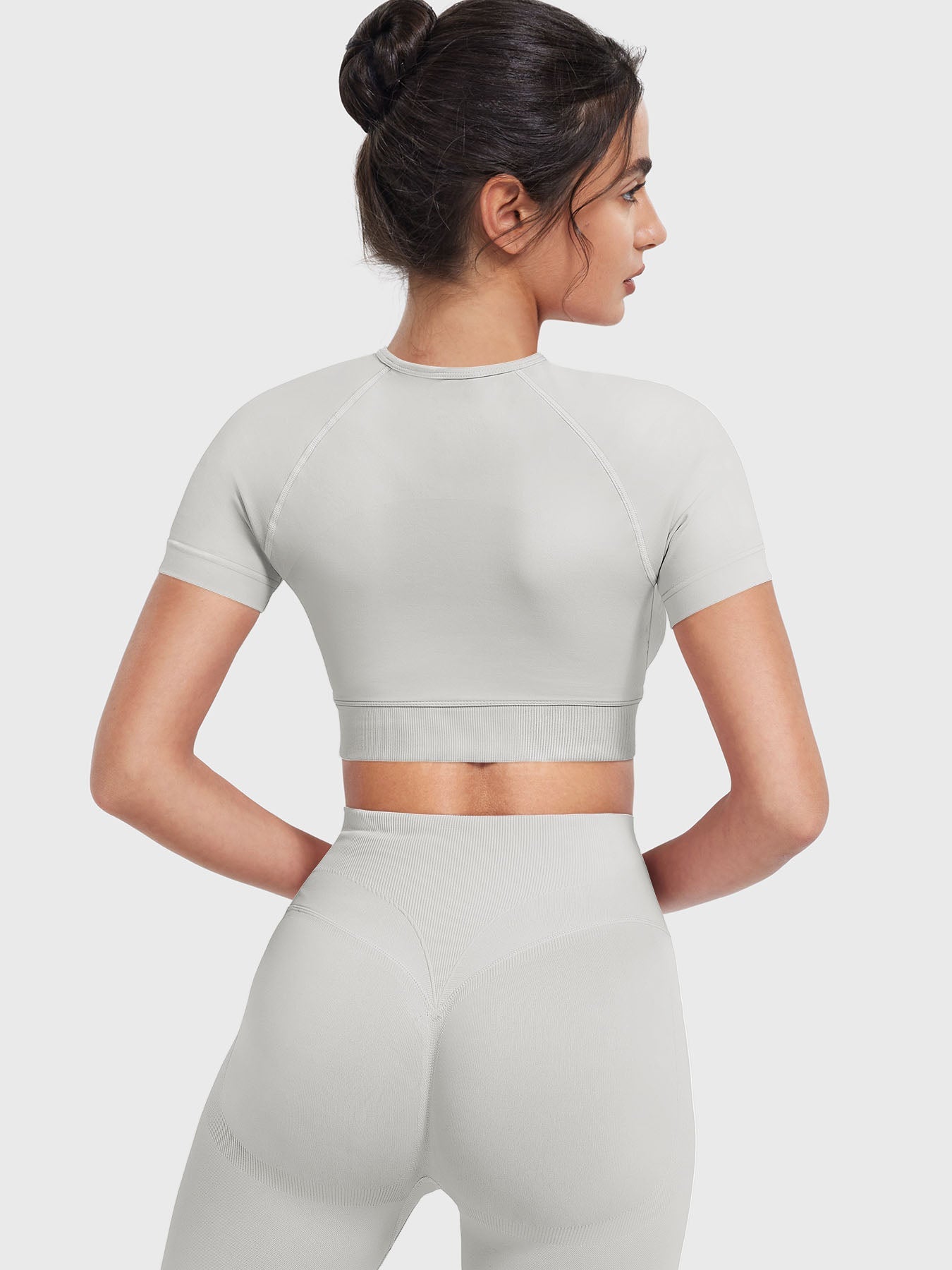 Yeoreo Caliyta Impact Crop Top