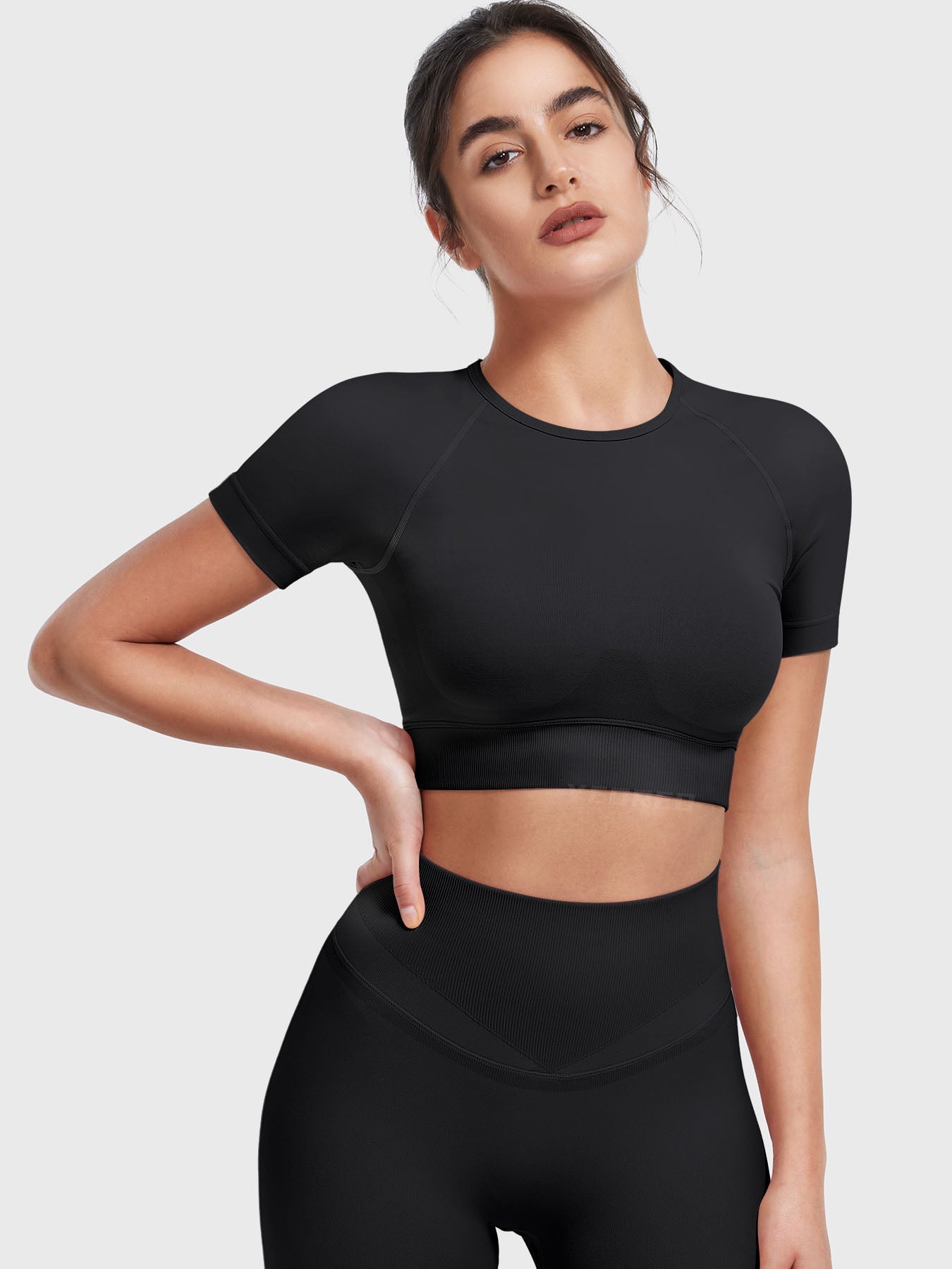 Yeoreo Caliyta Impact Crop Top