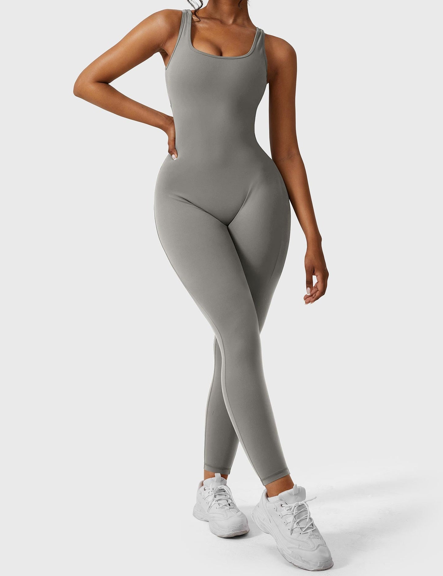 Yeoreo Lizvette V-Back Skinny Jumpsuit