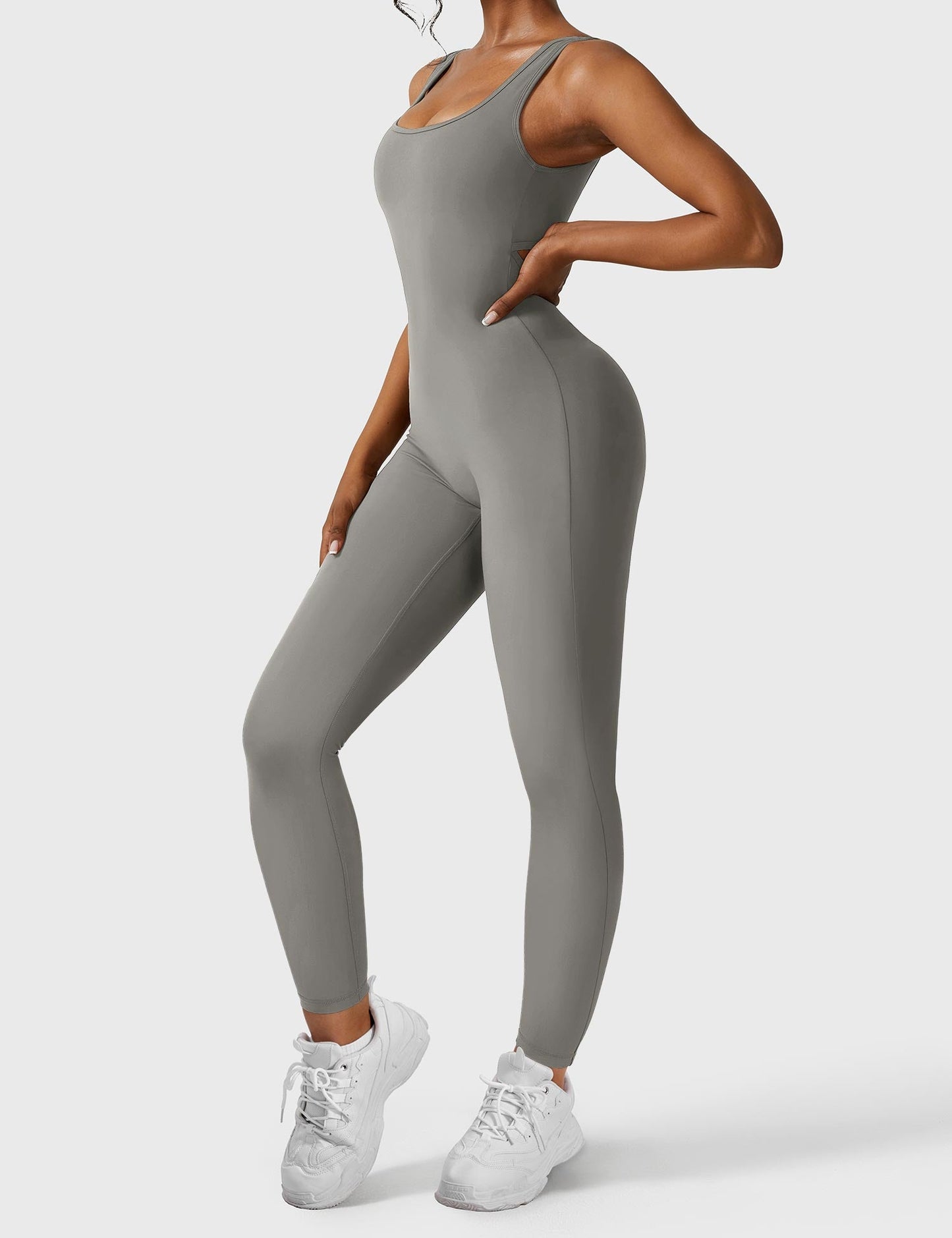 Yeoreo Lizvette V-Back Skinny Jumpsuit