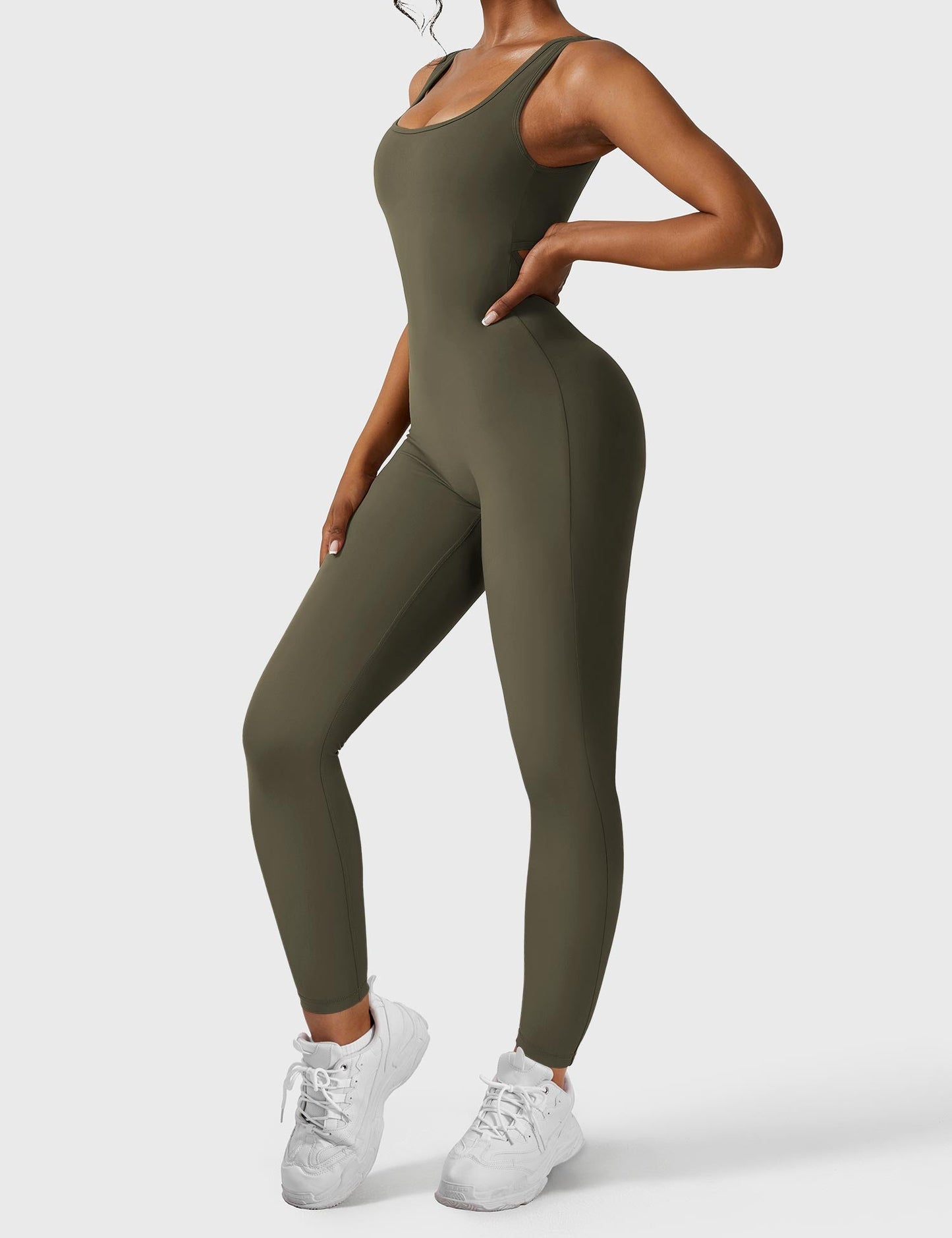 Yeoreo Lizvette V-Back Skinny Jumpsuit