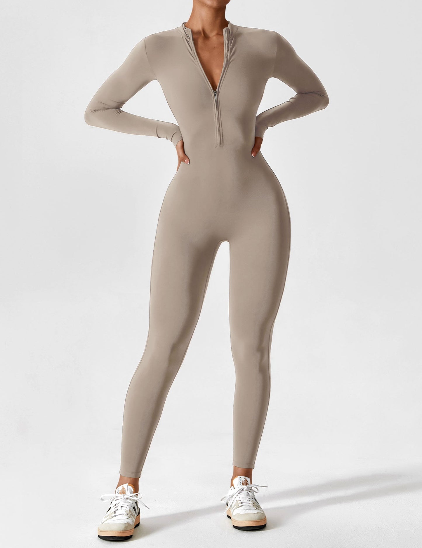 Yeoreo Long Sleeve Zipper Jumpsuit