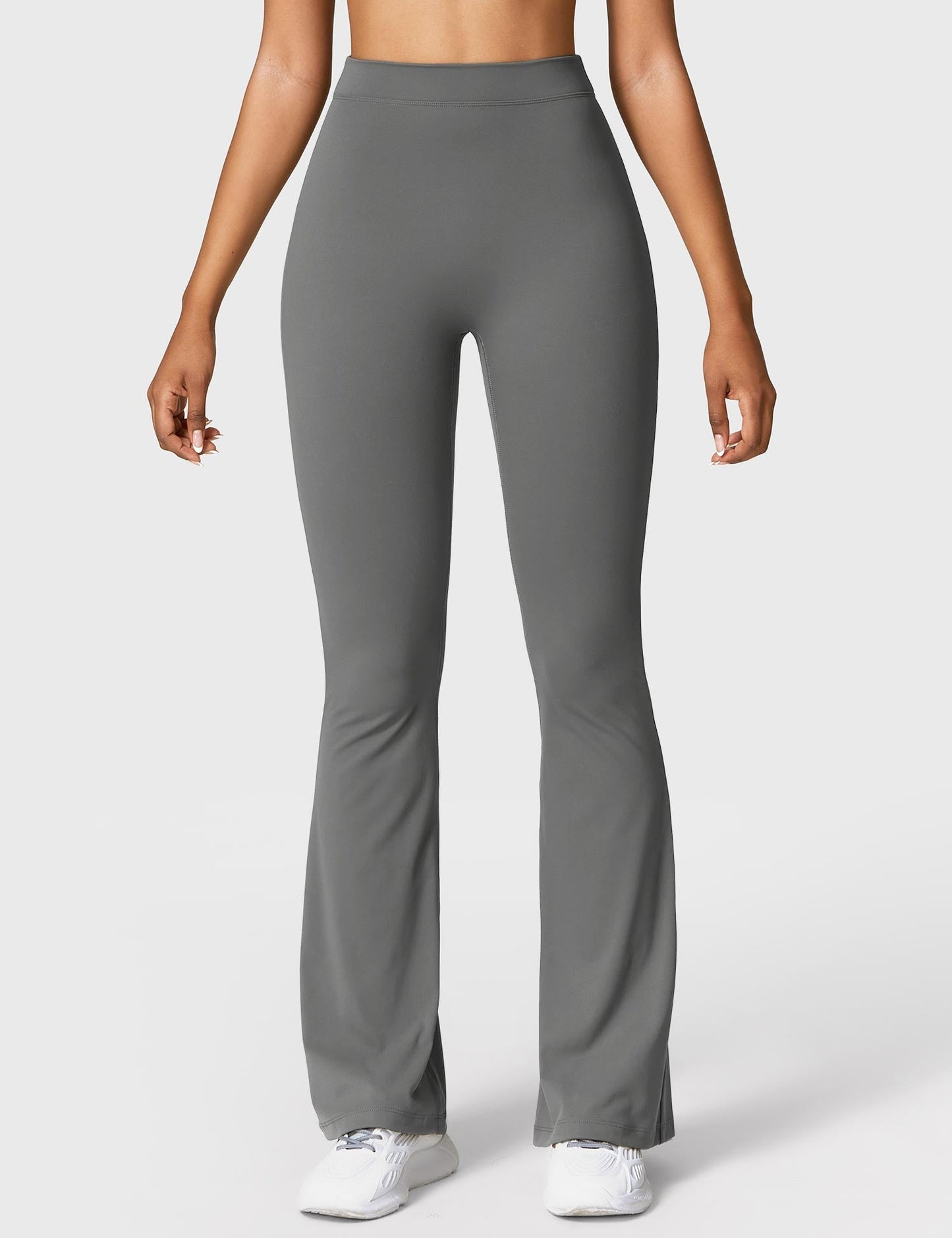 Yeoreo Daze V-back Flare Leggings