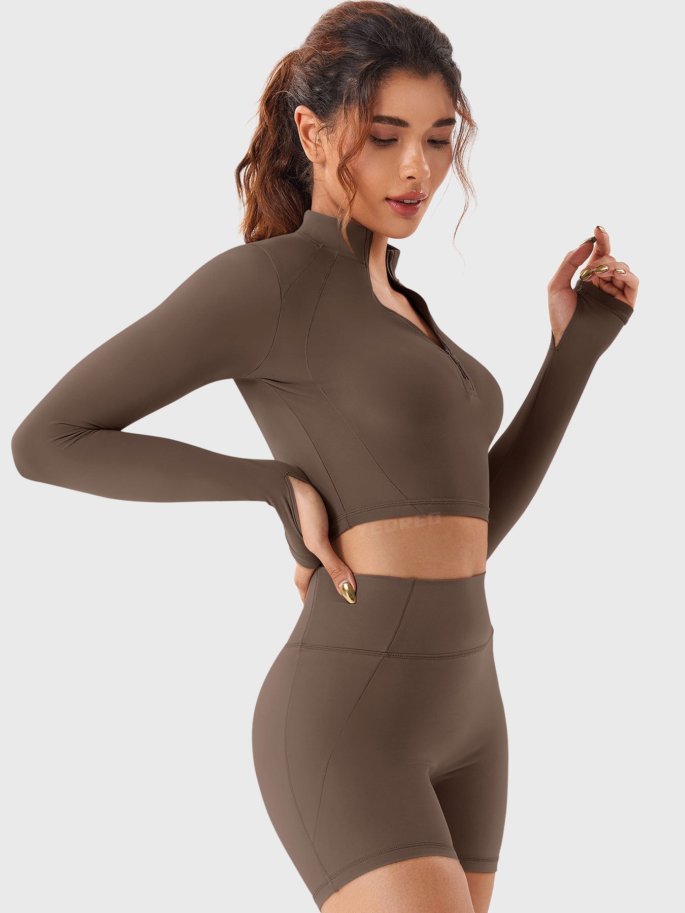 Yeoreo Clementine Zip Crop & Shorts Active Sets
