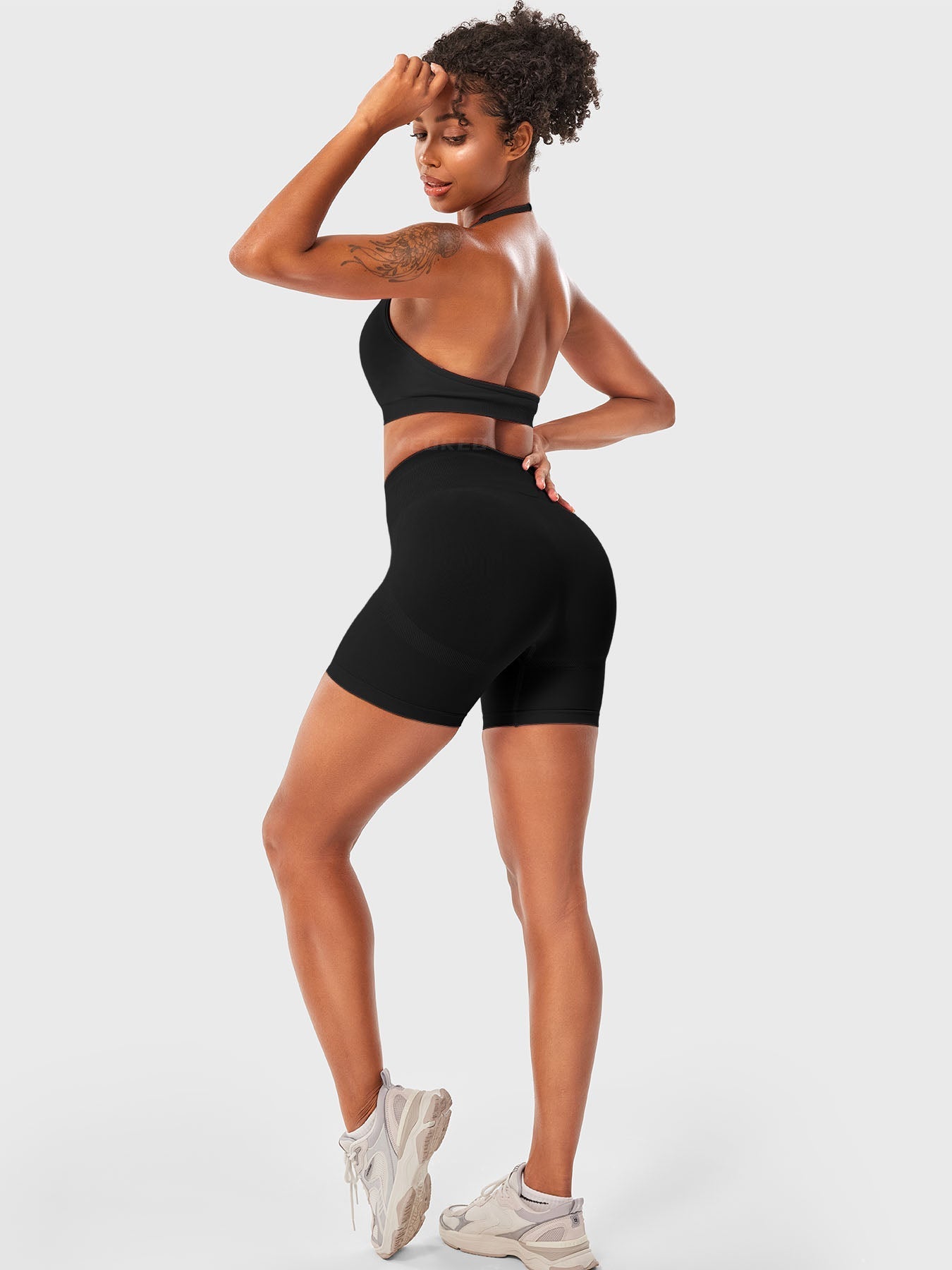 Yeoreo Camili 5" Seamless Shorts