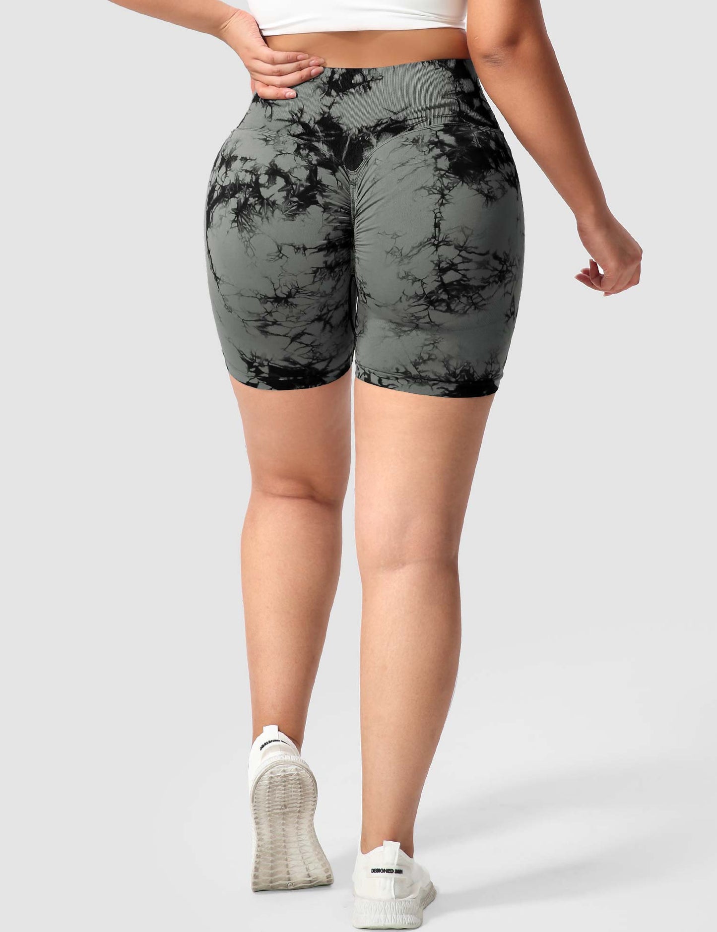 Yeoreo Professional Tie Dye Shorts