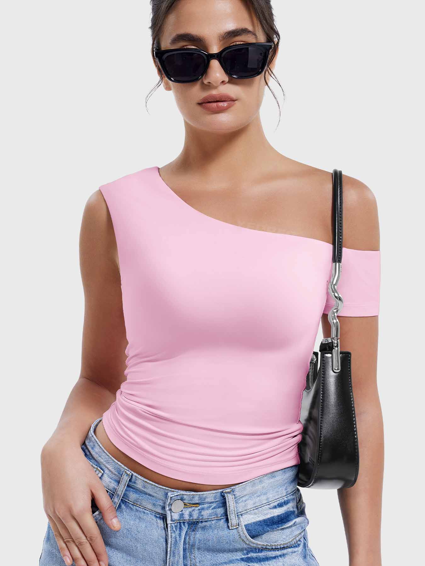 Yeoreo Abigil One-Shoulder Sleeve Top