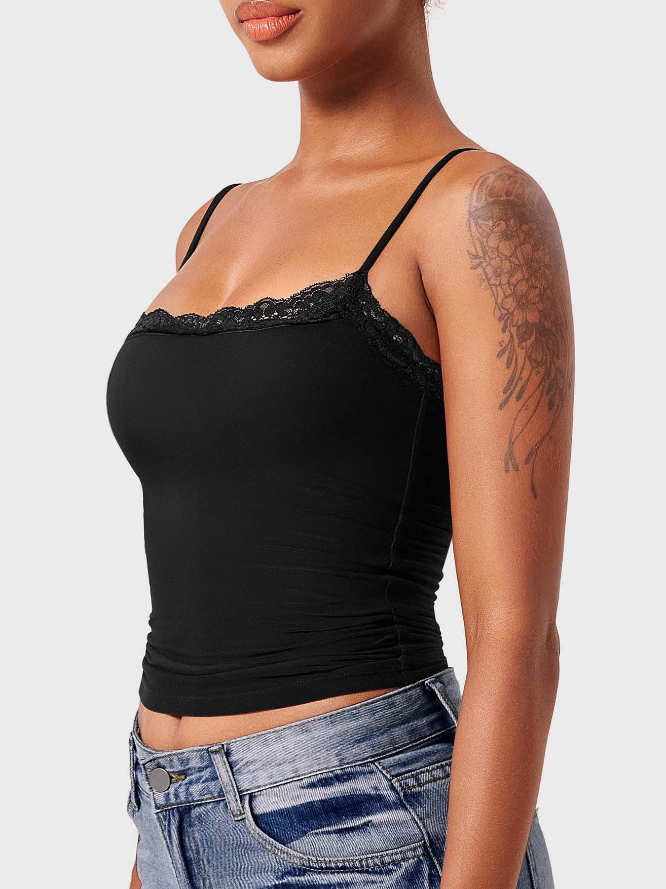 Yeoreo Annabely Square Neck Lace Tank