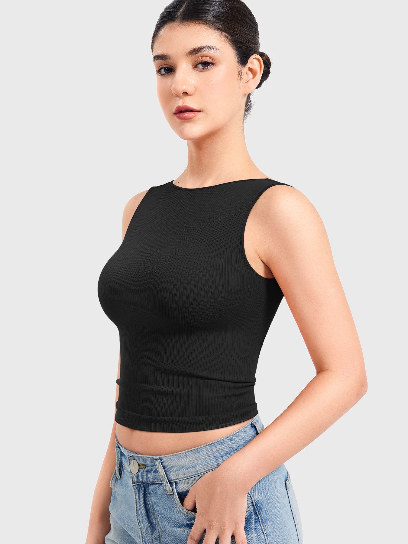 Yeoreo Chelseia Open Back Tank Top