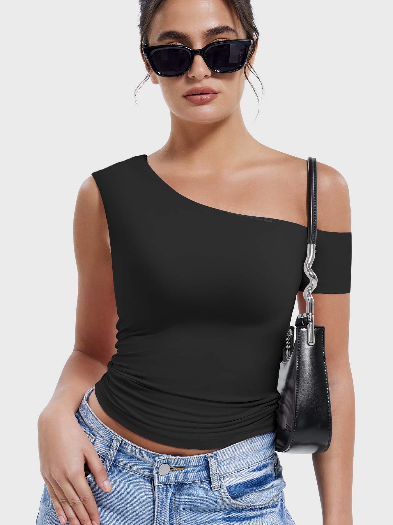 Yeoreo Abigil One-Shoulder Sleeve Top