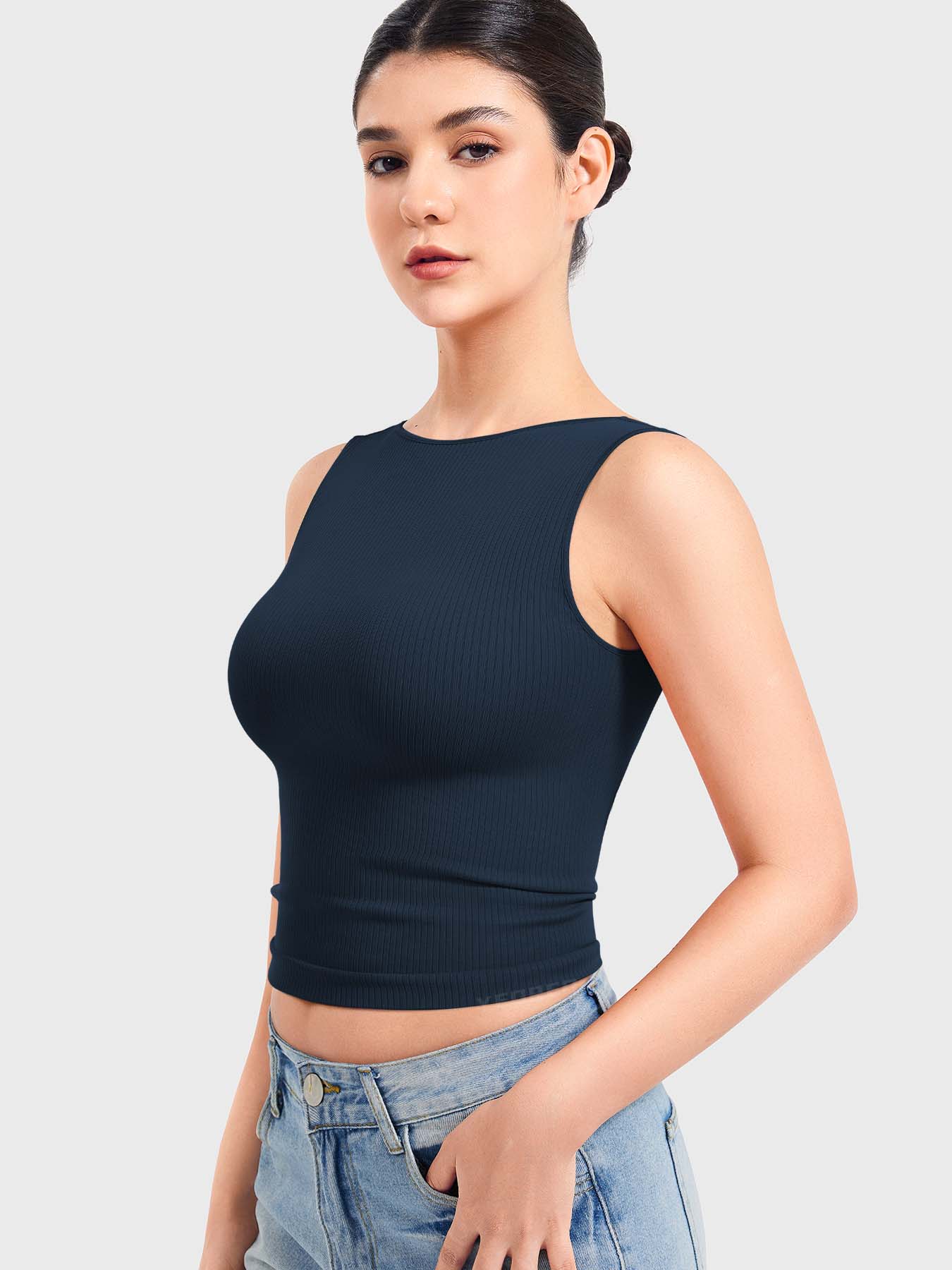 Yeoreo Chelseia Open Back Tank Top