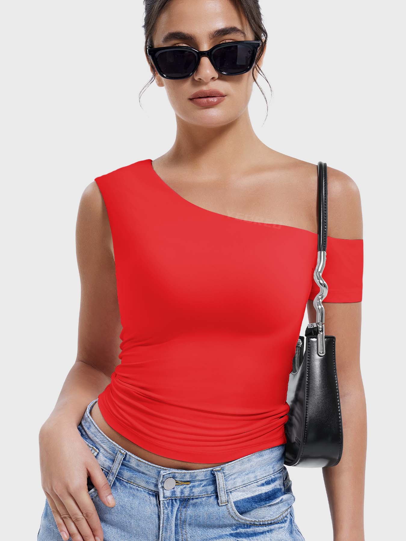 Yeoreo Abigil One-Shoulder Sleeve Top