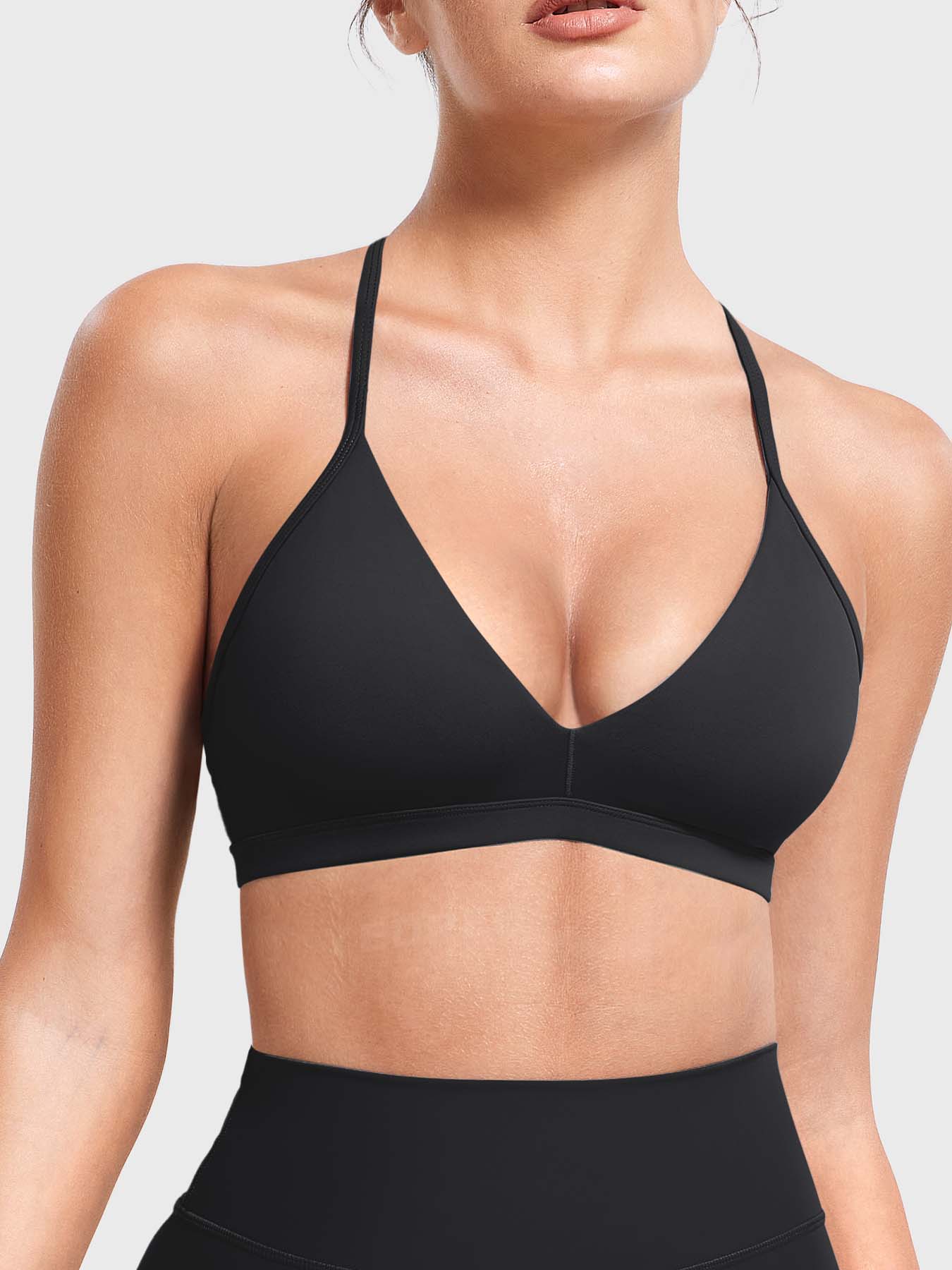 Yeoreo Ericie V Neck Sports Bra