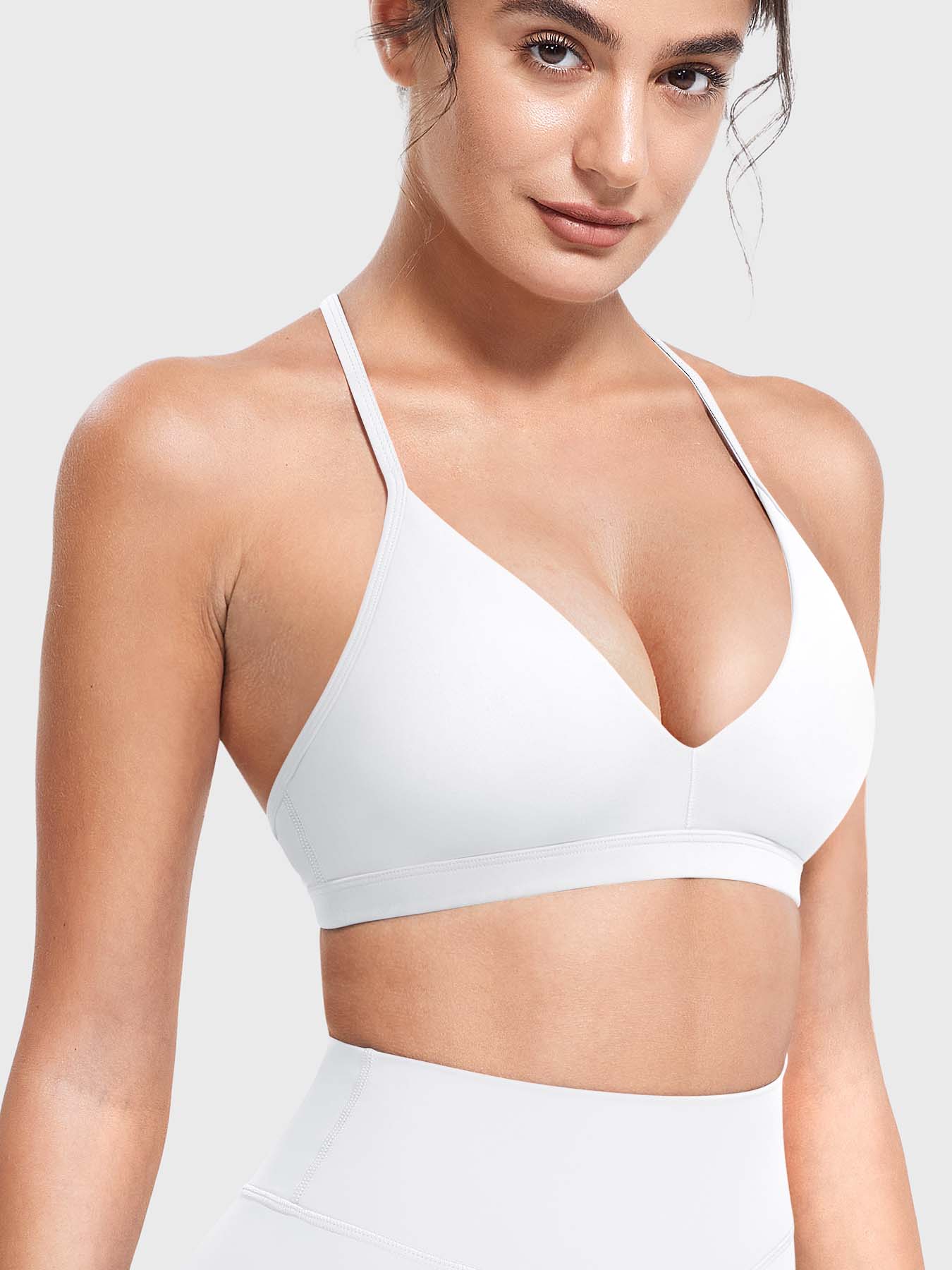 Yeoreo Ericie V Neck Sports Bra