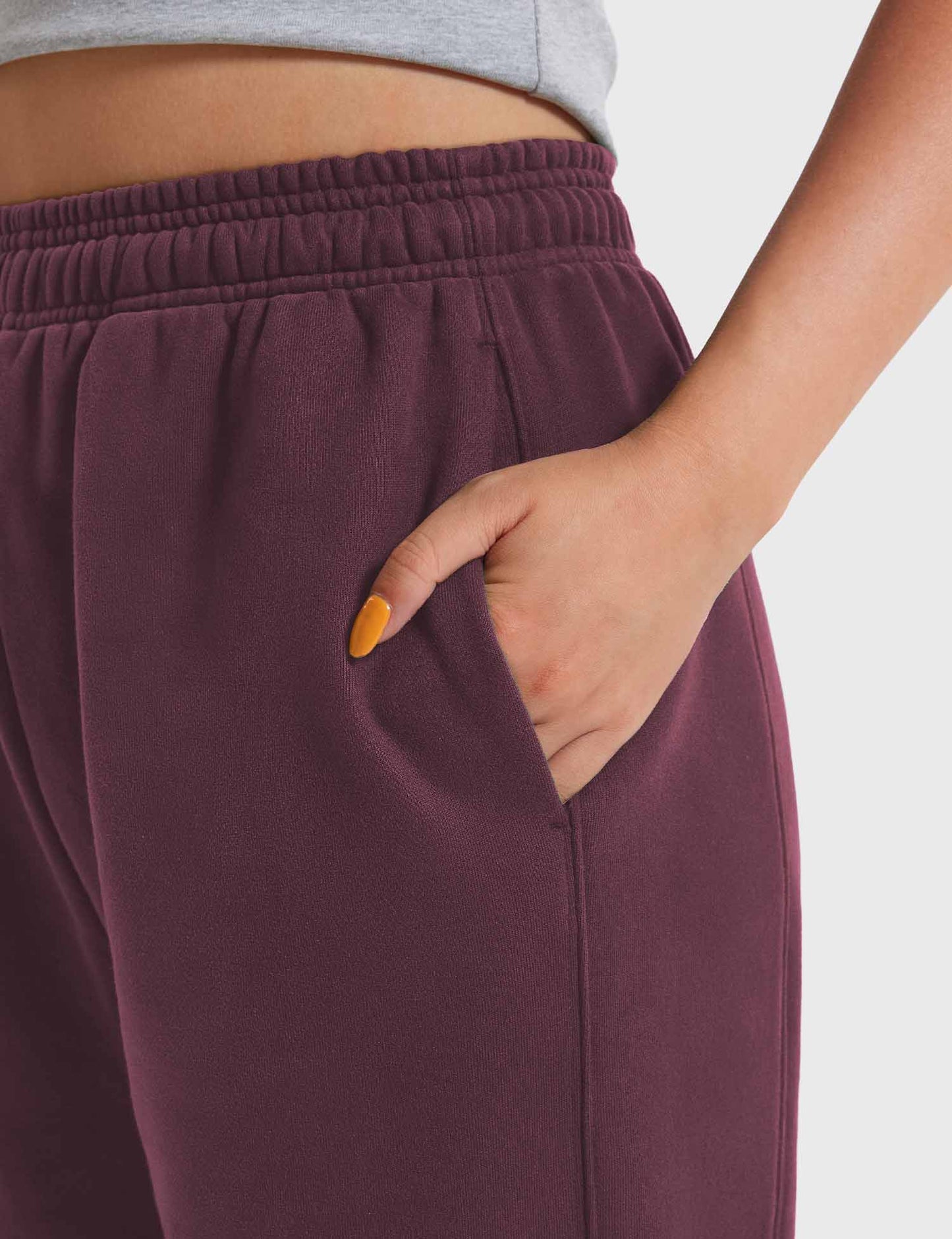 Yeoreo Penny Straight Leg Sweatpants
