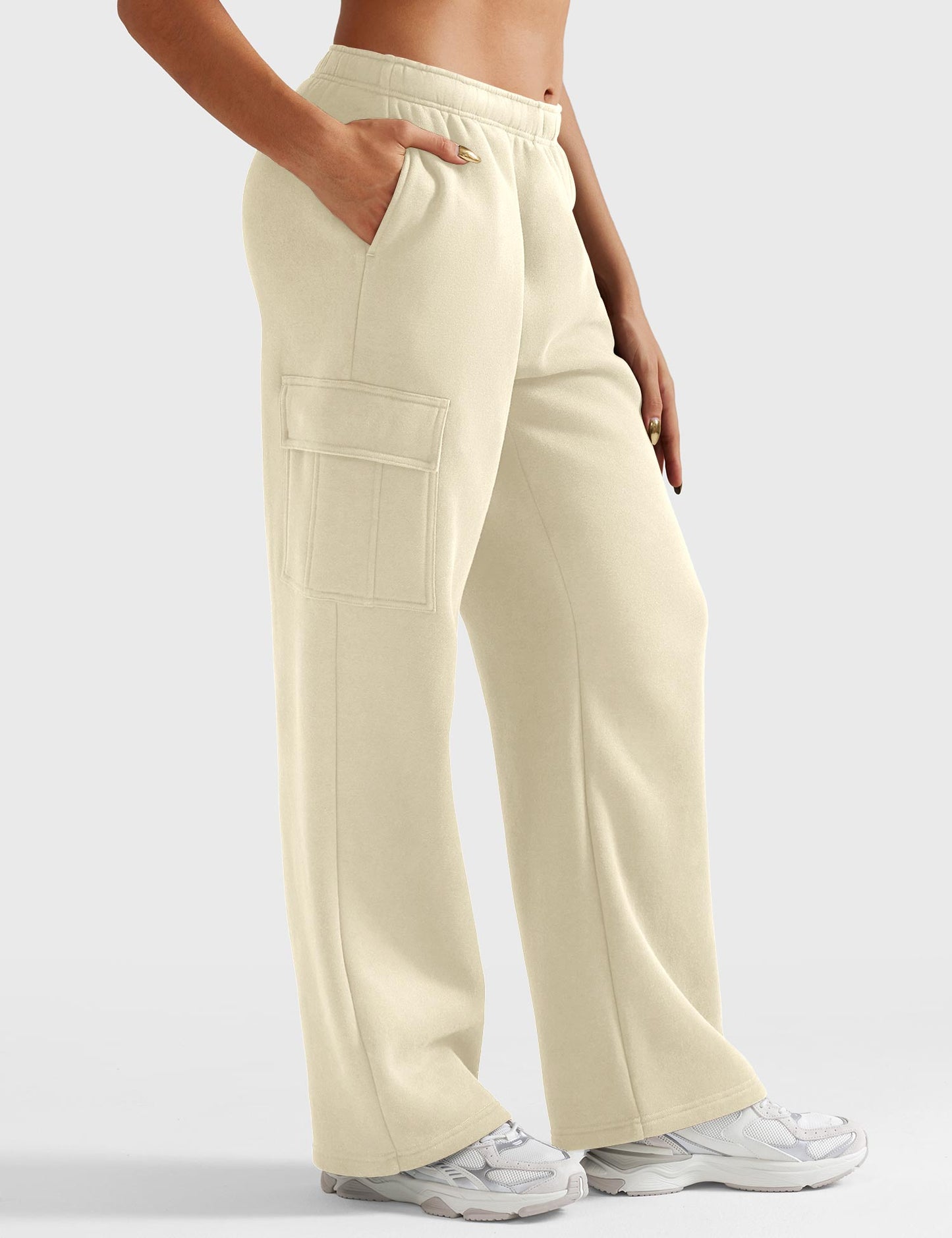 Yeoreo Nairi Cargo Sweatpants
