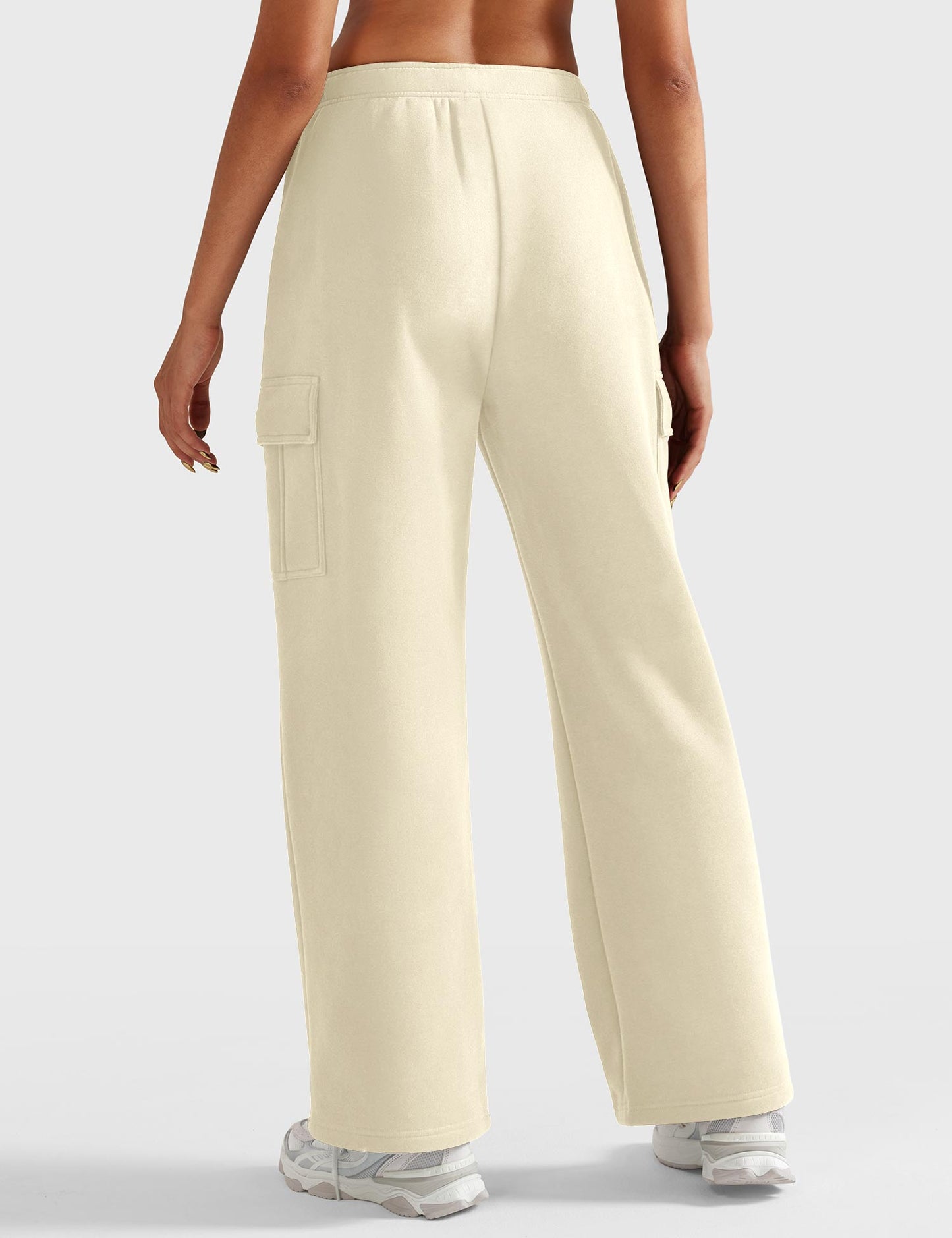 Yeoreo Nairi Cargo Sweatpants