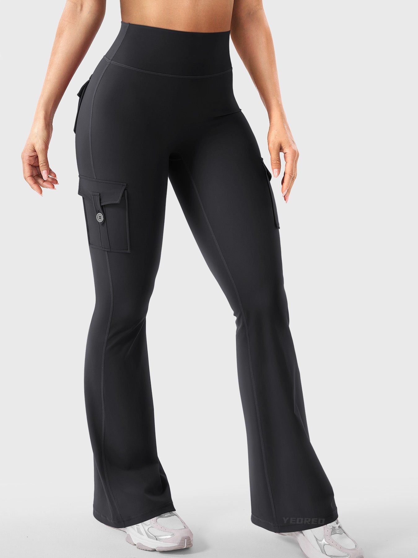 Yeoreo Hedda 34" Cargo Flared Leggings