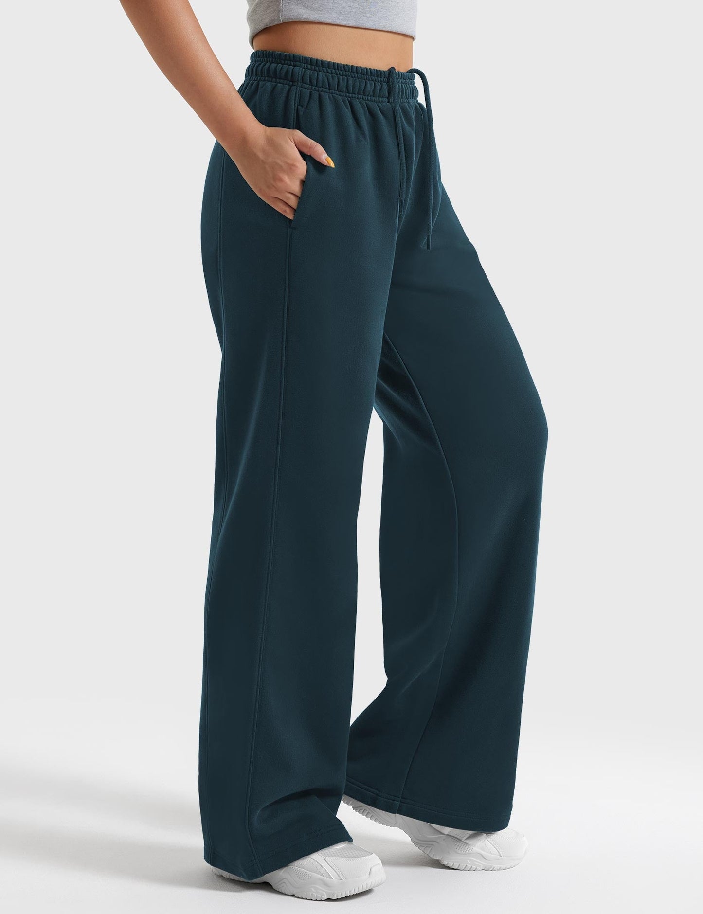 Yeoreo Penny Straight Leg Sweatpants