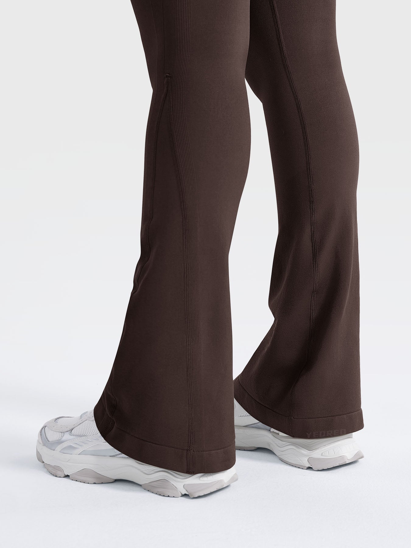 Yeoreo Lilliean Mini Flare Leggings