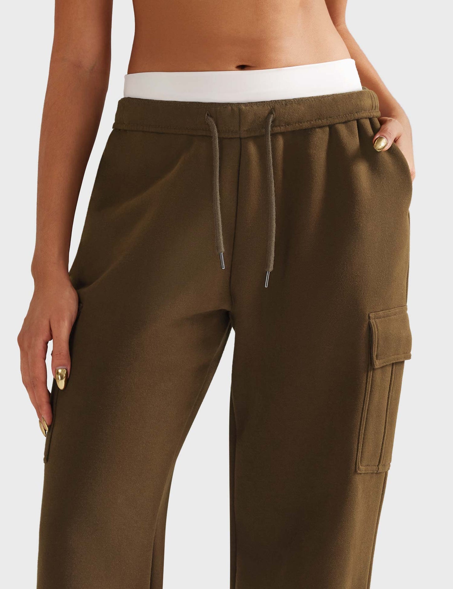 Yeoreo Nairi Cargo Sweatpants