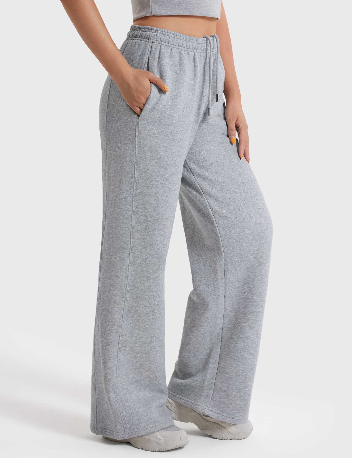 Yeoreo Penny Straight Leg Sweatpants