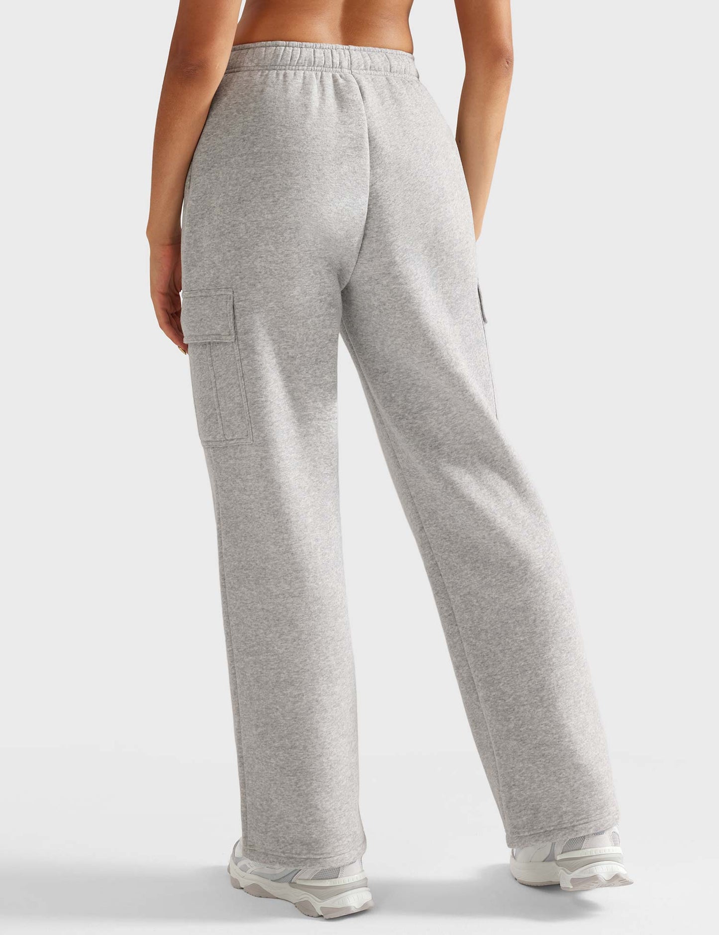 Yeoreo Nairi Cargo Sweatpants