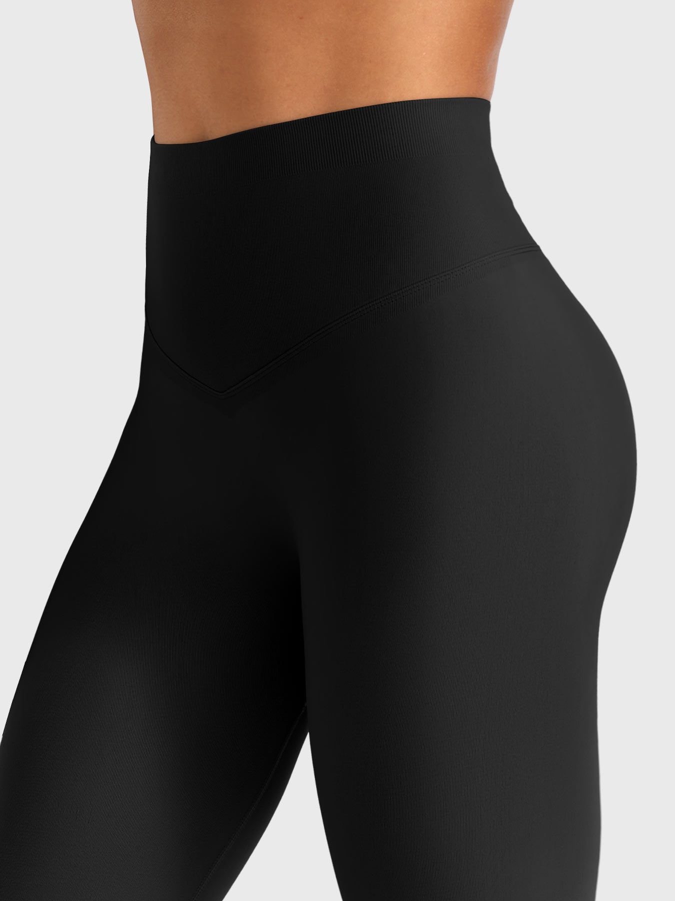 Yeoreo Christiy High-Waisted Leggings