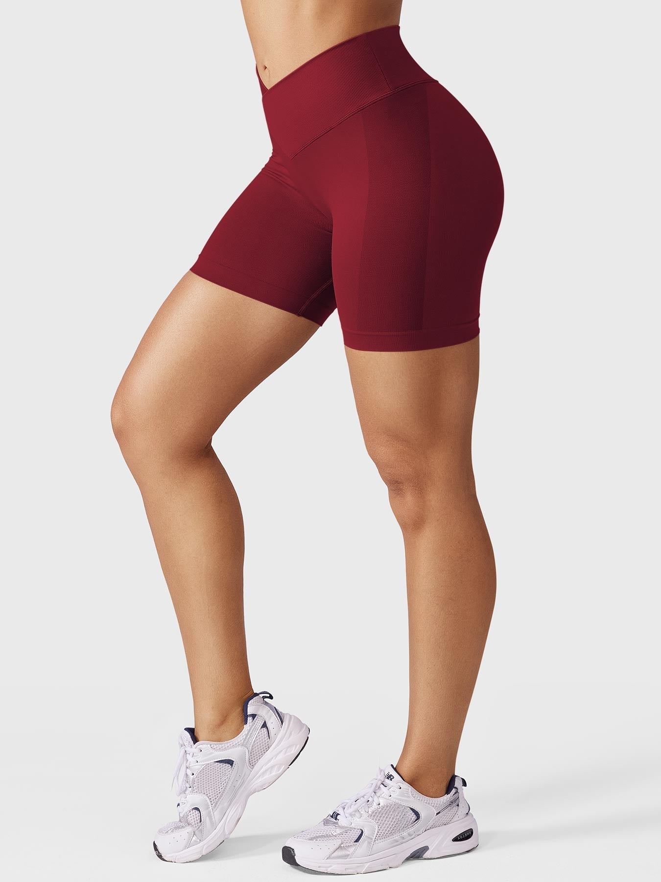 Yeoreo 5" V-waistband Headey shorts