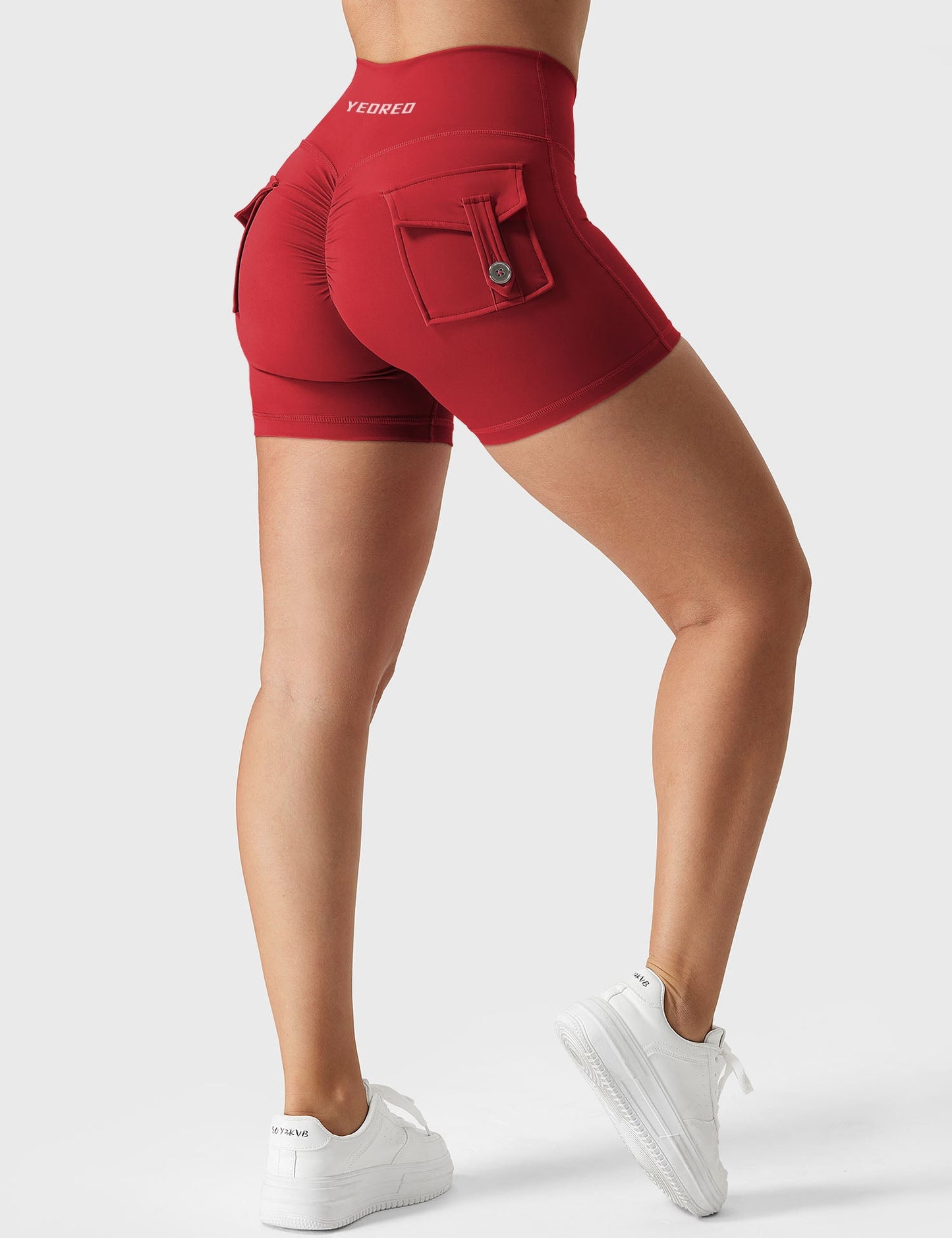 Yeoreo V-waistband Charm Shorts
