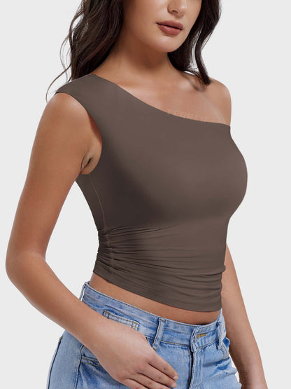 Yeoreo Abigil One-Shoulder Sleeve Top