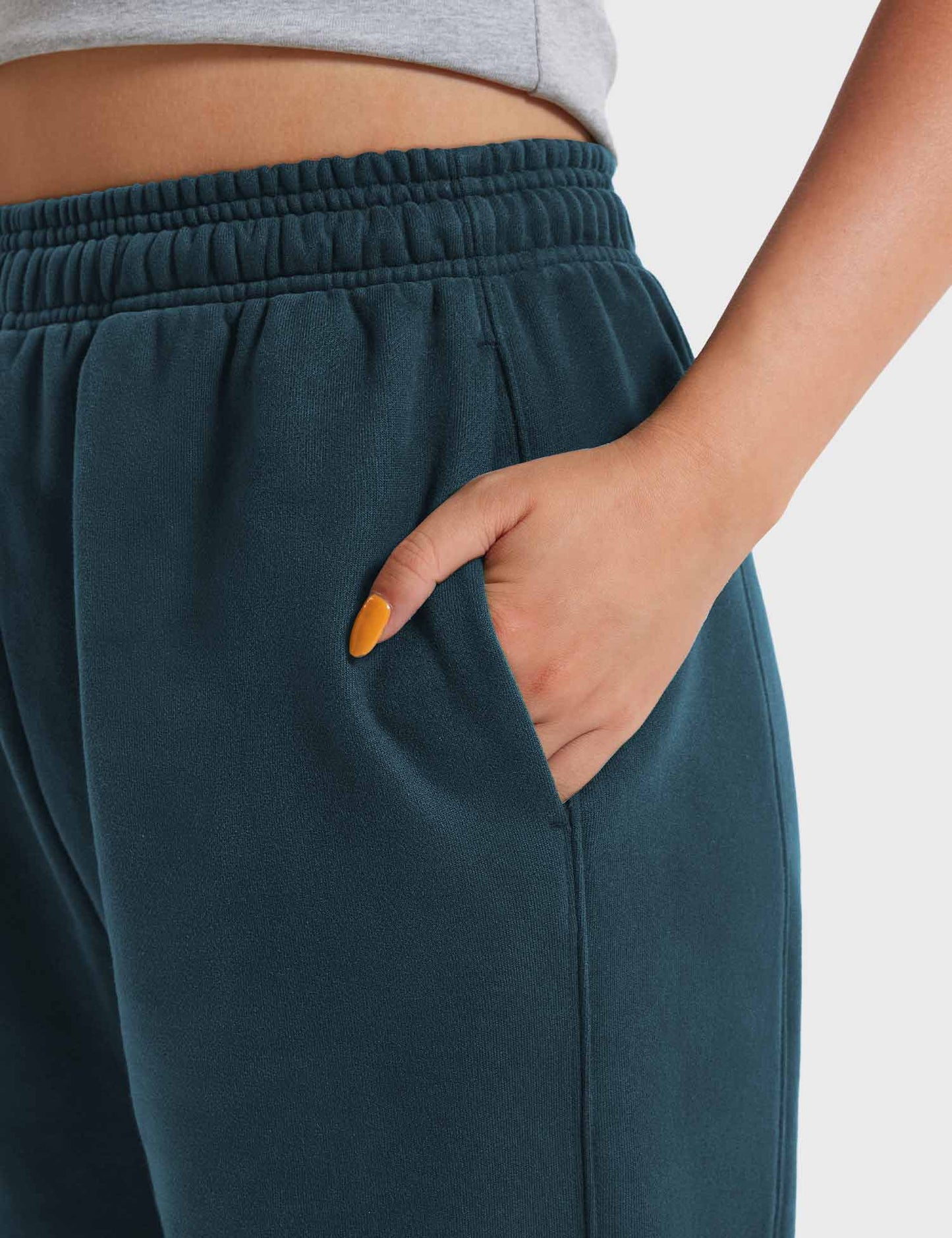 Yeoreo Penny Straight Leg Sweatpants