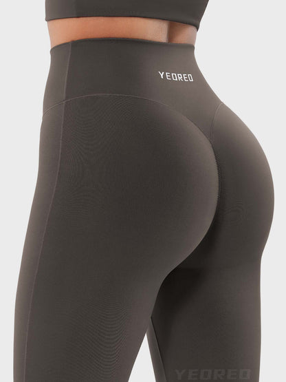 Yeoreo Baverly 32" Flare Leggings