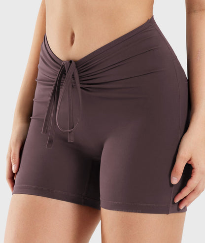 Yeoreo Ericane V-Waist Drawstring Shorts